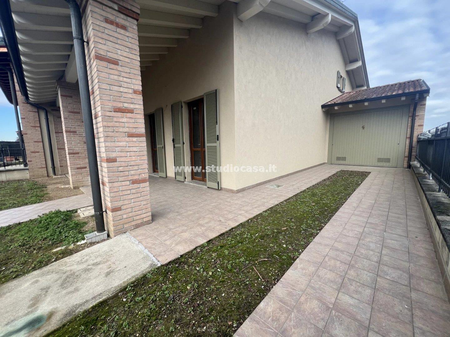 Villa a schiera di testa in vendita a Fiesco