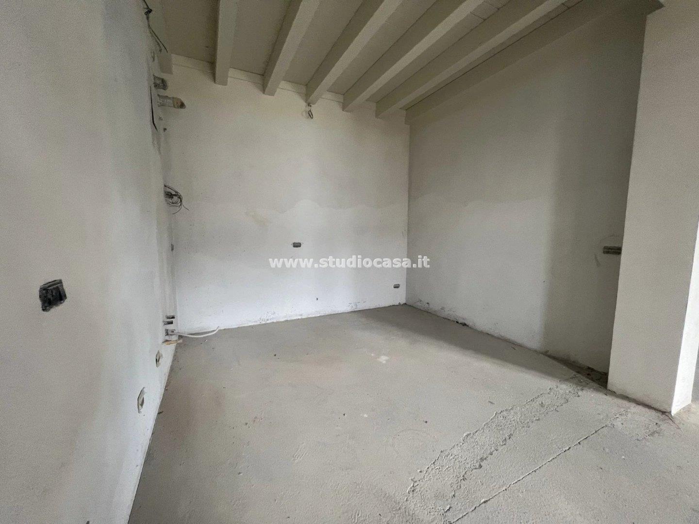 Villa a schiera di testa in vendita a Fiesco
