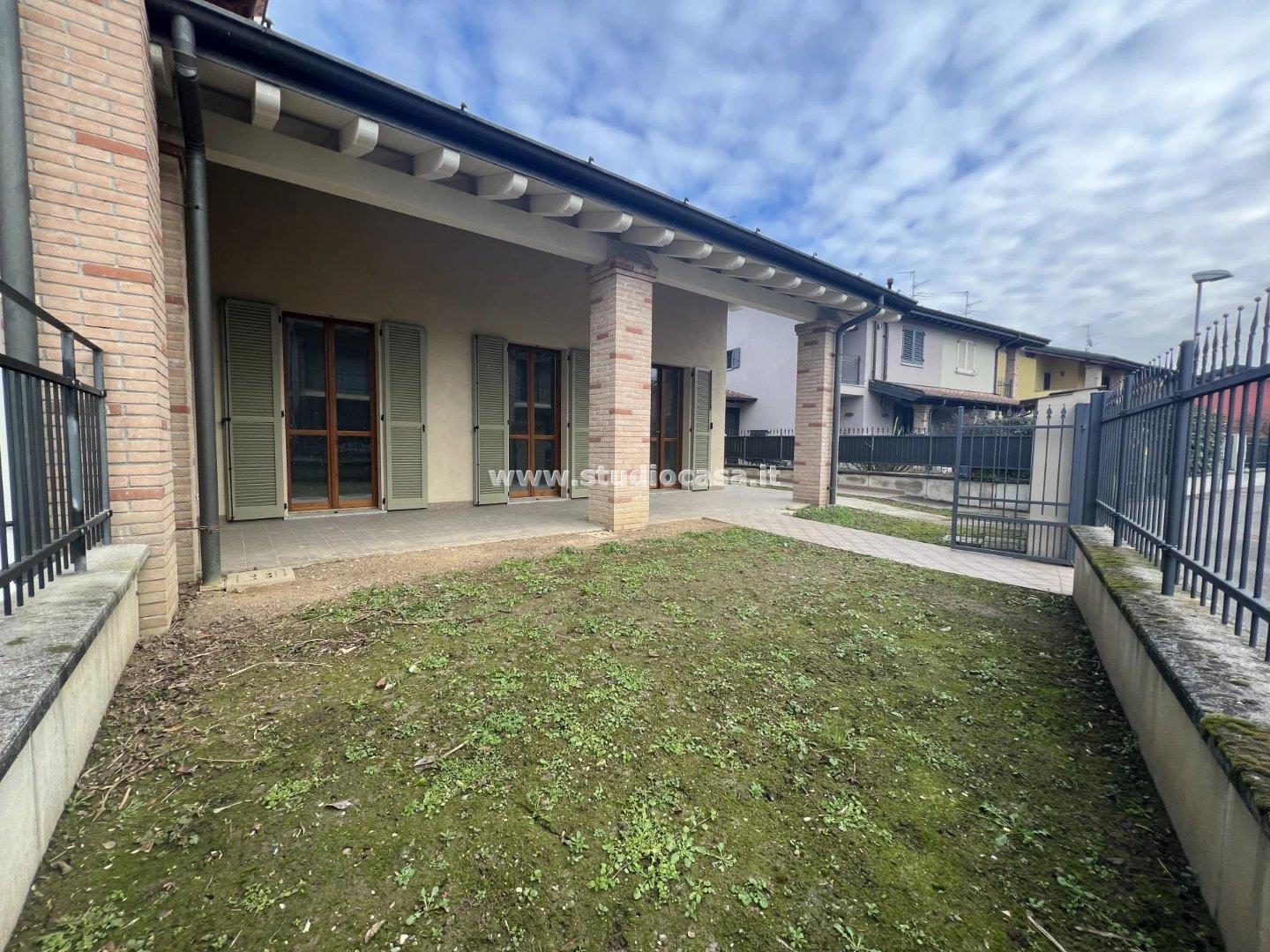 Villa a schiera di testa in vendita a Fiesco
