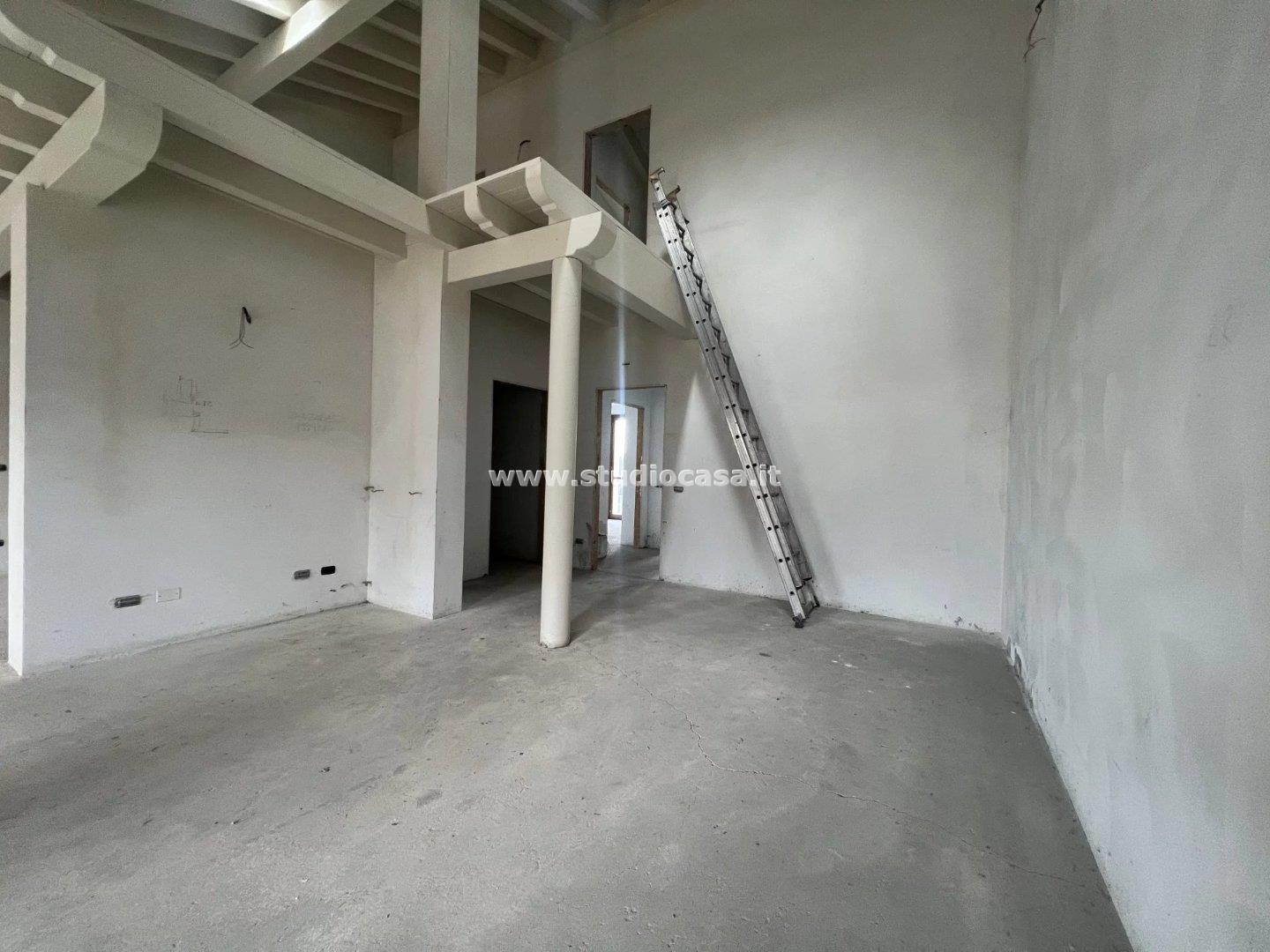 Villa a schiera di testa in vendita a Fiesco