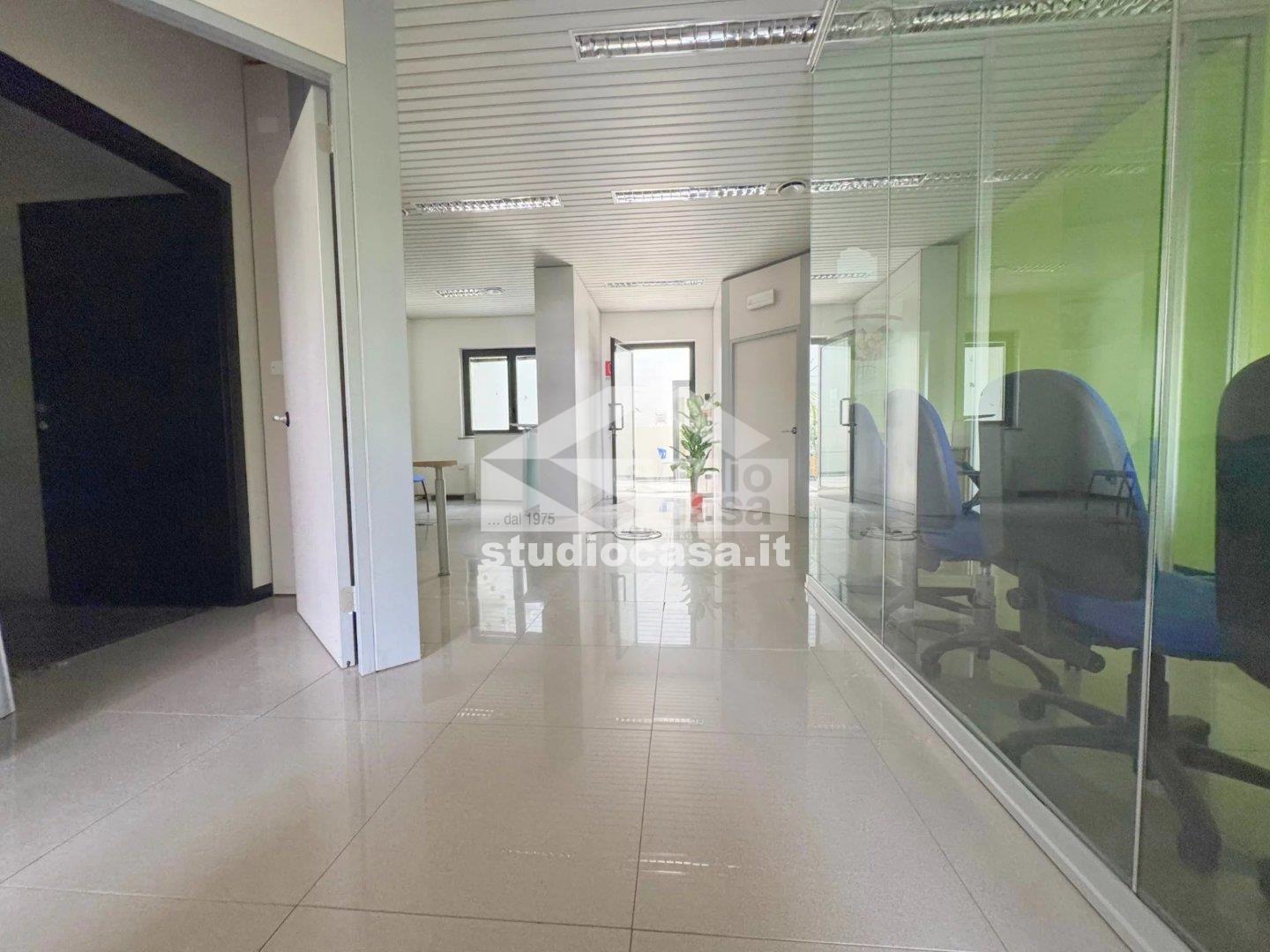 Ufficio in vendita a Crema