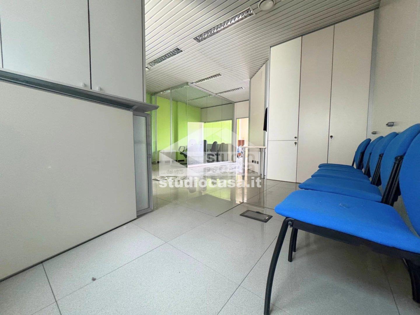 Ufficio in vendita a Crema