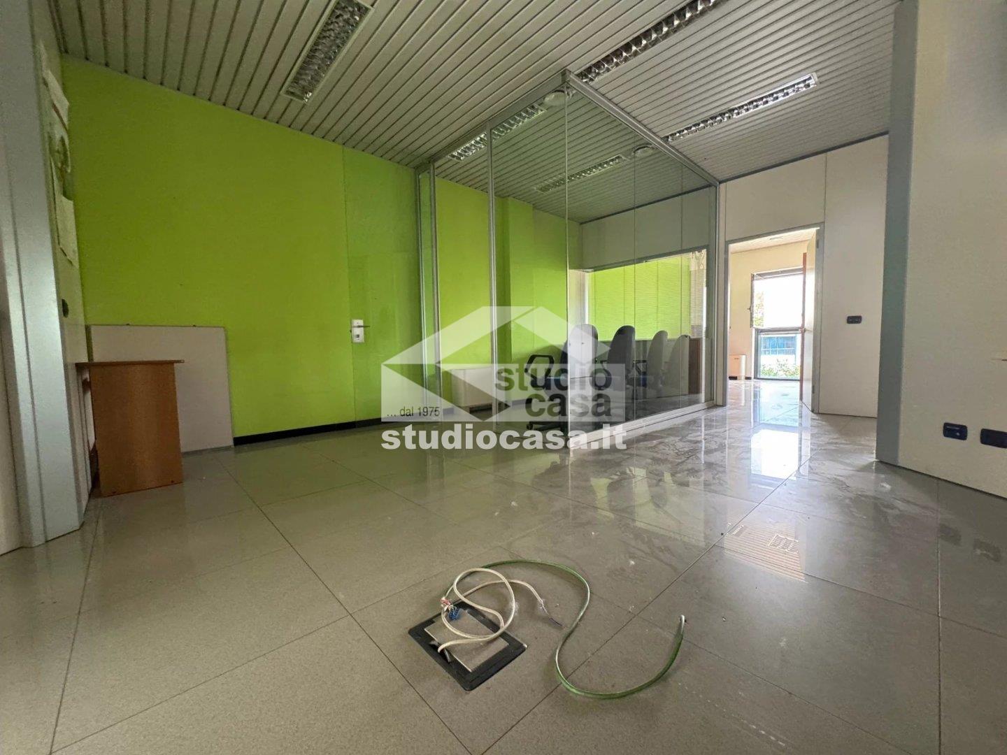 Ufficio in vendita a Crema