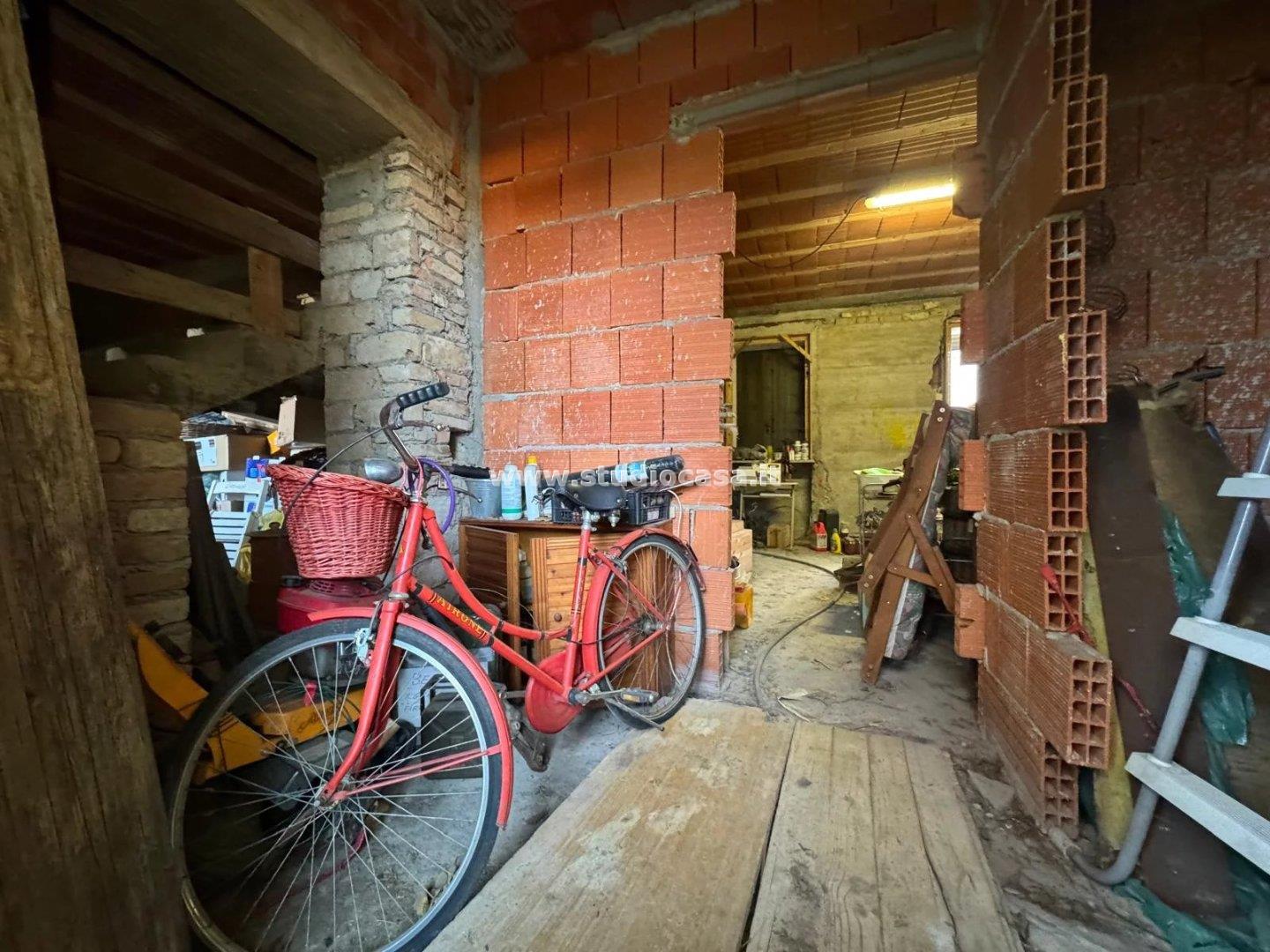 Cascina in vendita a Camisano