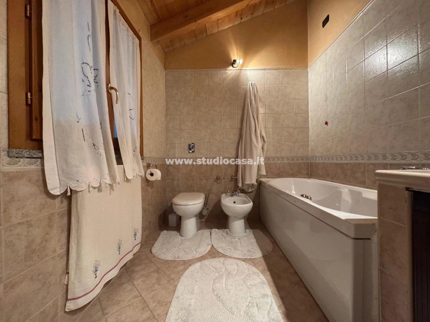 Cascina in vendita a Camisano