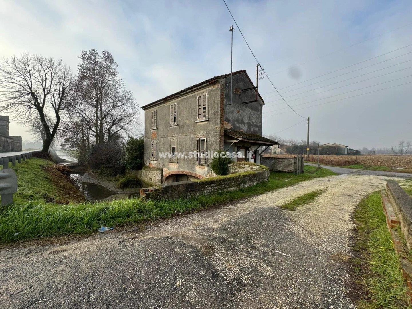 Casa Unifamiliare in vendita a Cremona