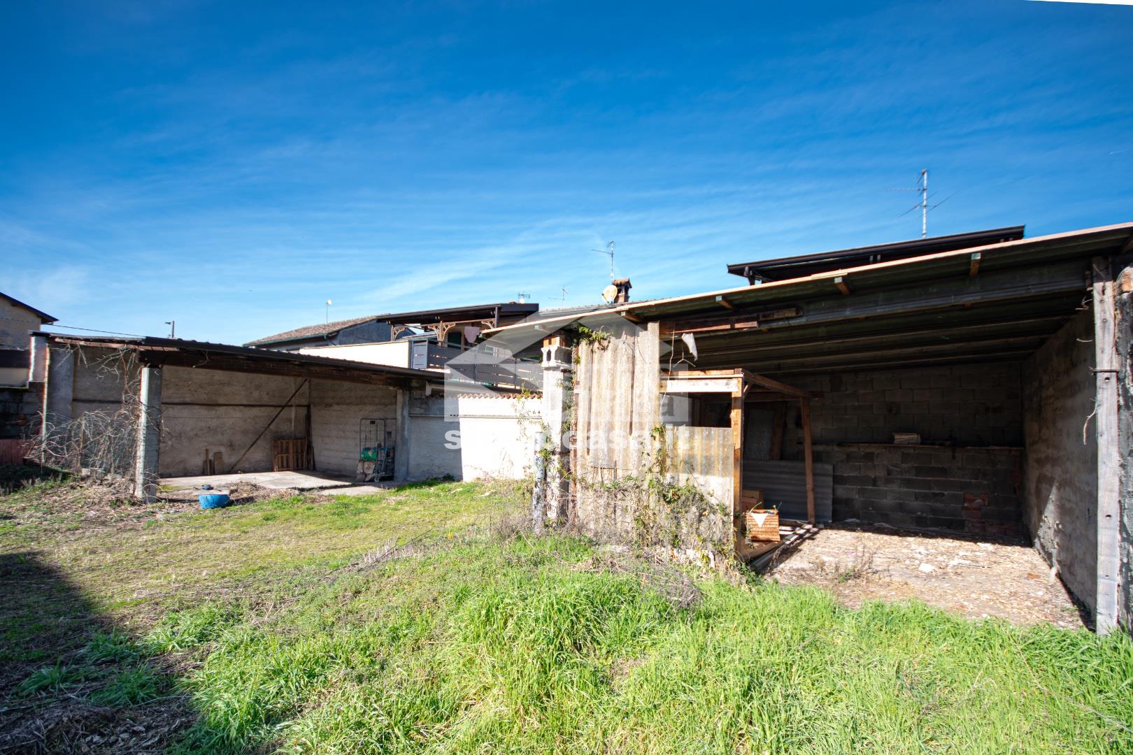 Appartamento in vendita a Izano