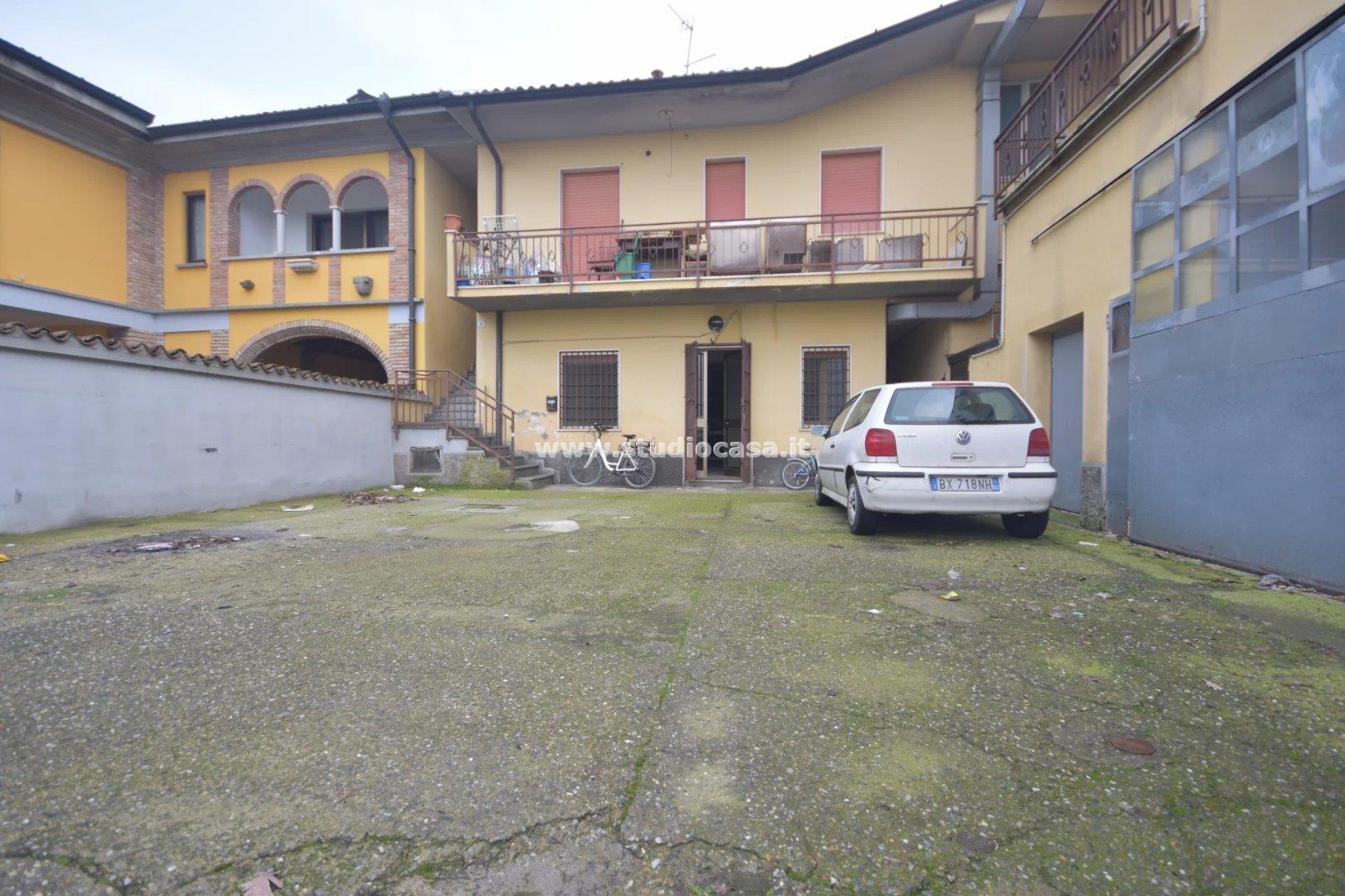 Capannone in vendita a Casale Cremasco-Vidolasco