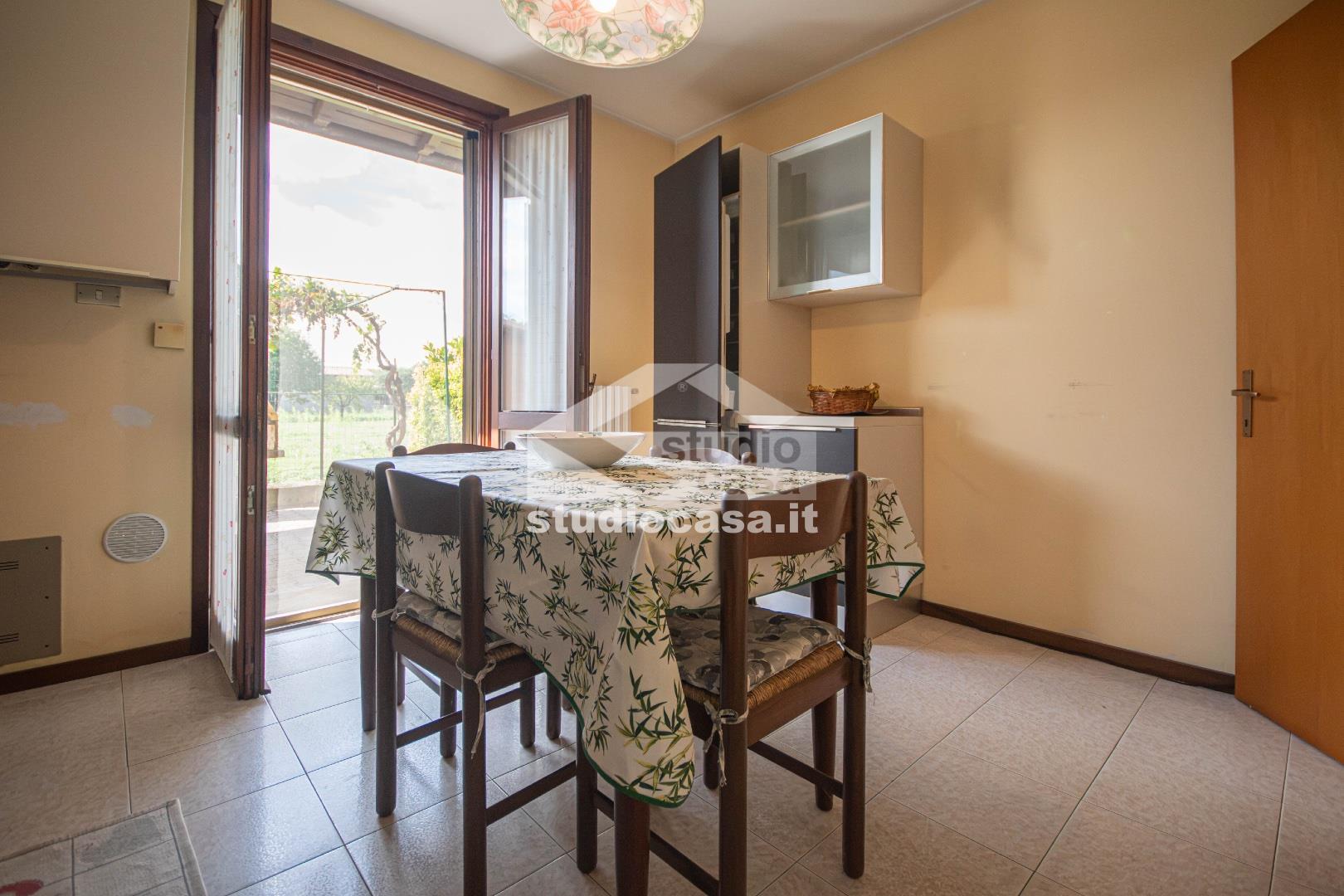 Villa Bifamiliare in vendita a Trigolo