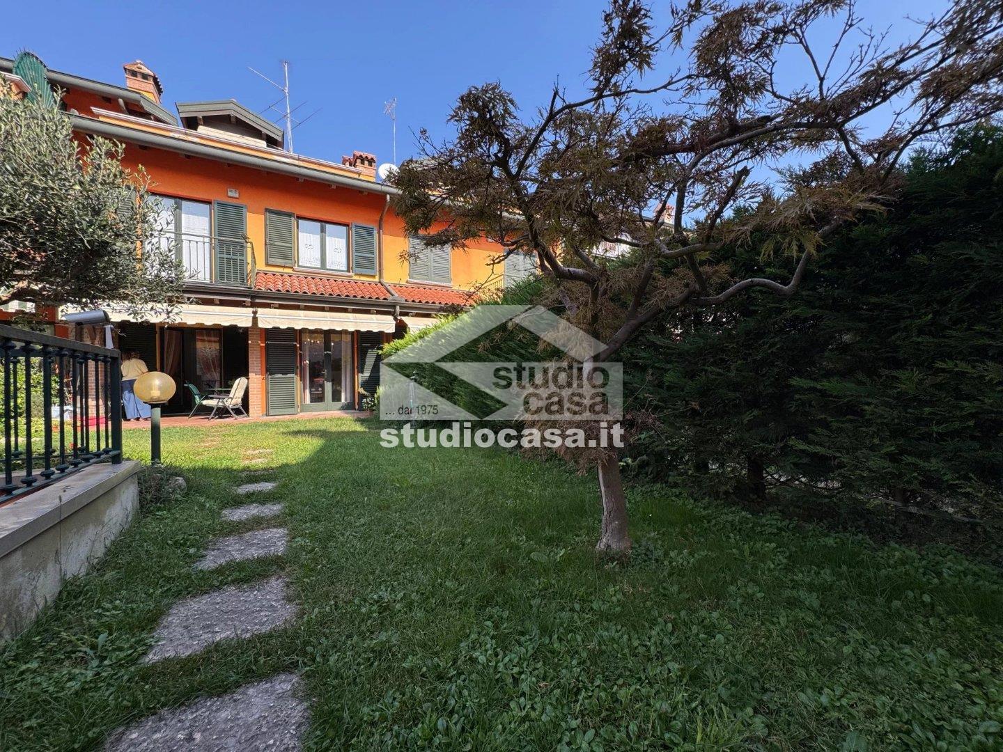 Villa a schiera in vendita a Mozzanica