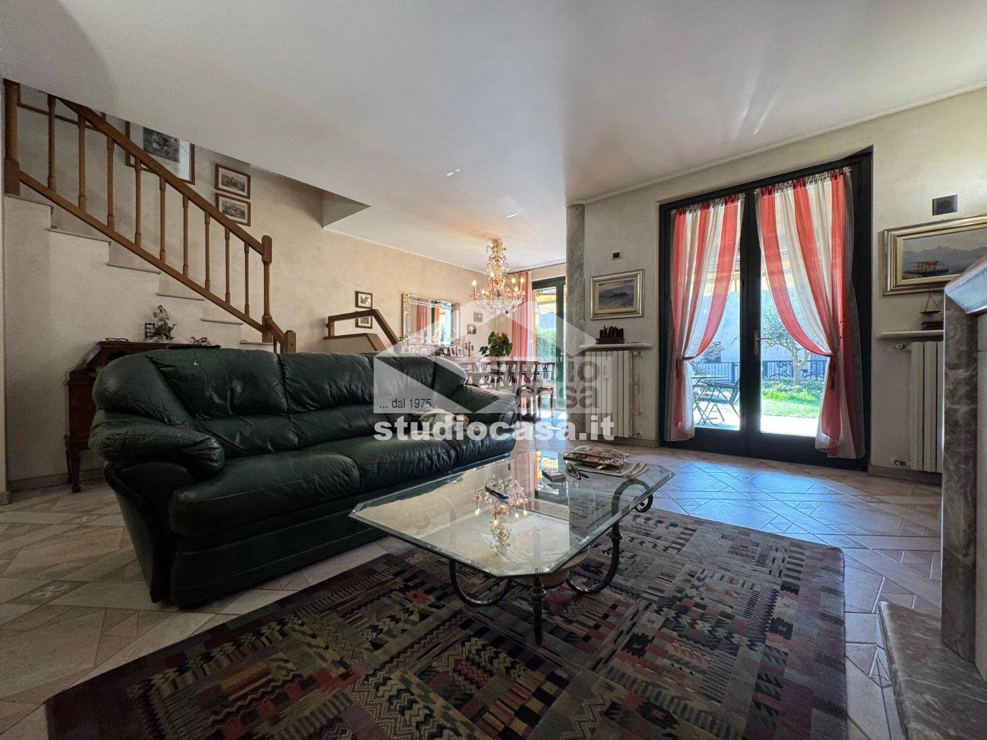 Villa a schiera in vendita a Mozzanica