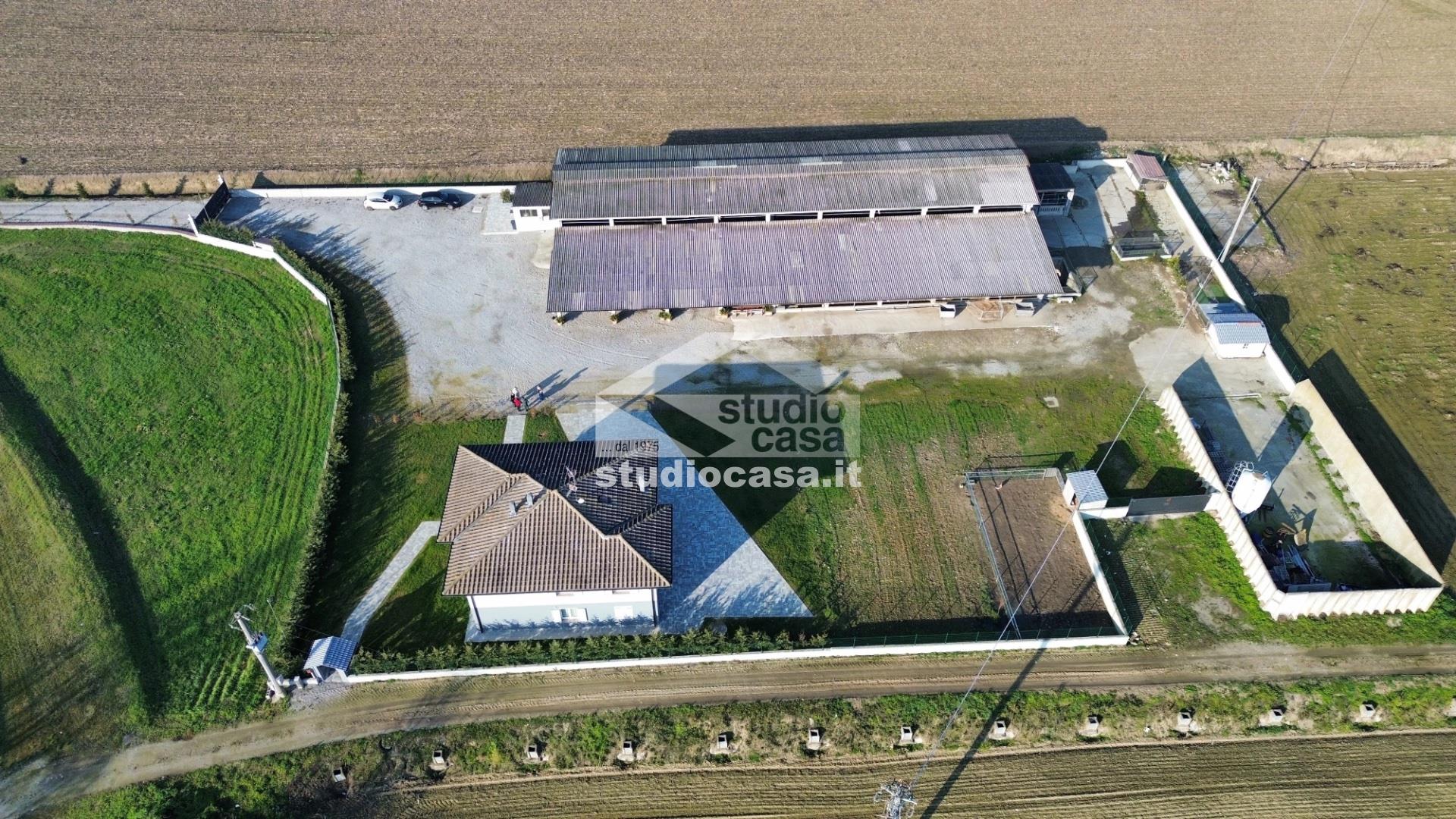 Villa Unifamiliare in vendita a Castelleone