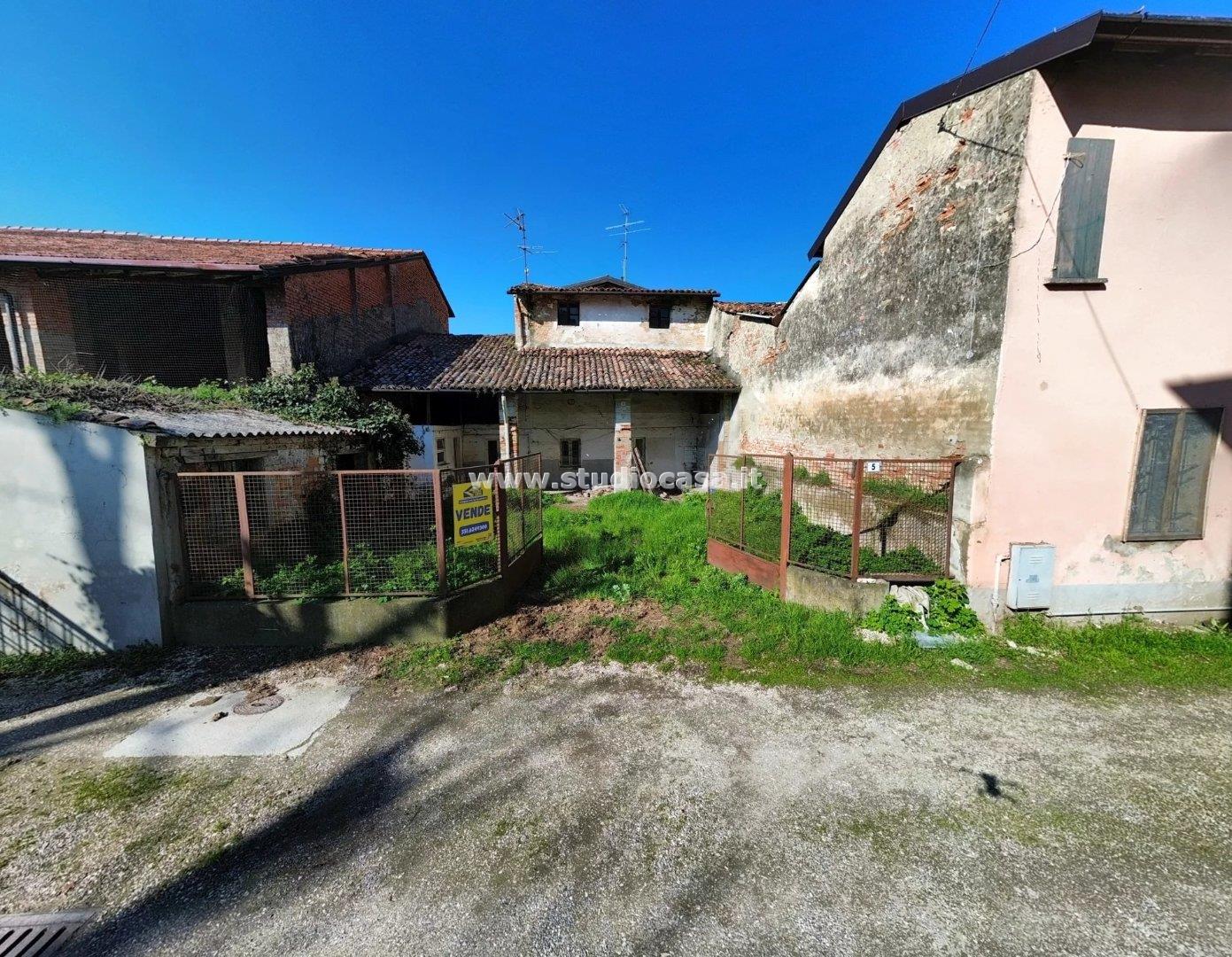Cascina in vendita a Ricengo
