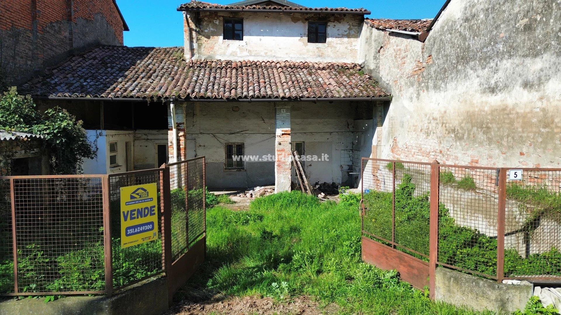 Cascina in vendita a Ricengo