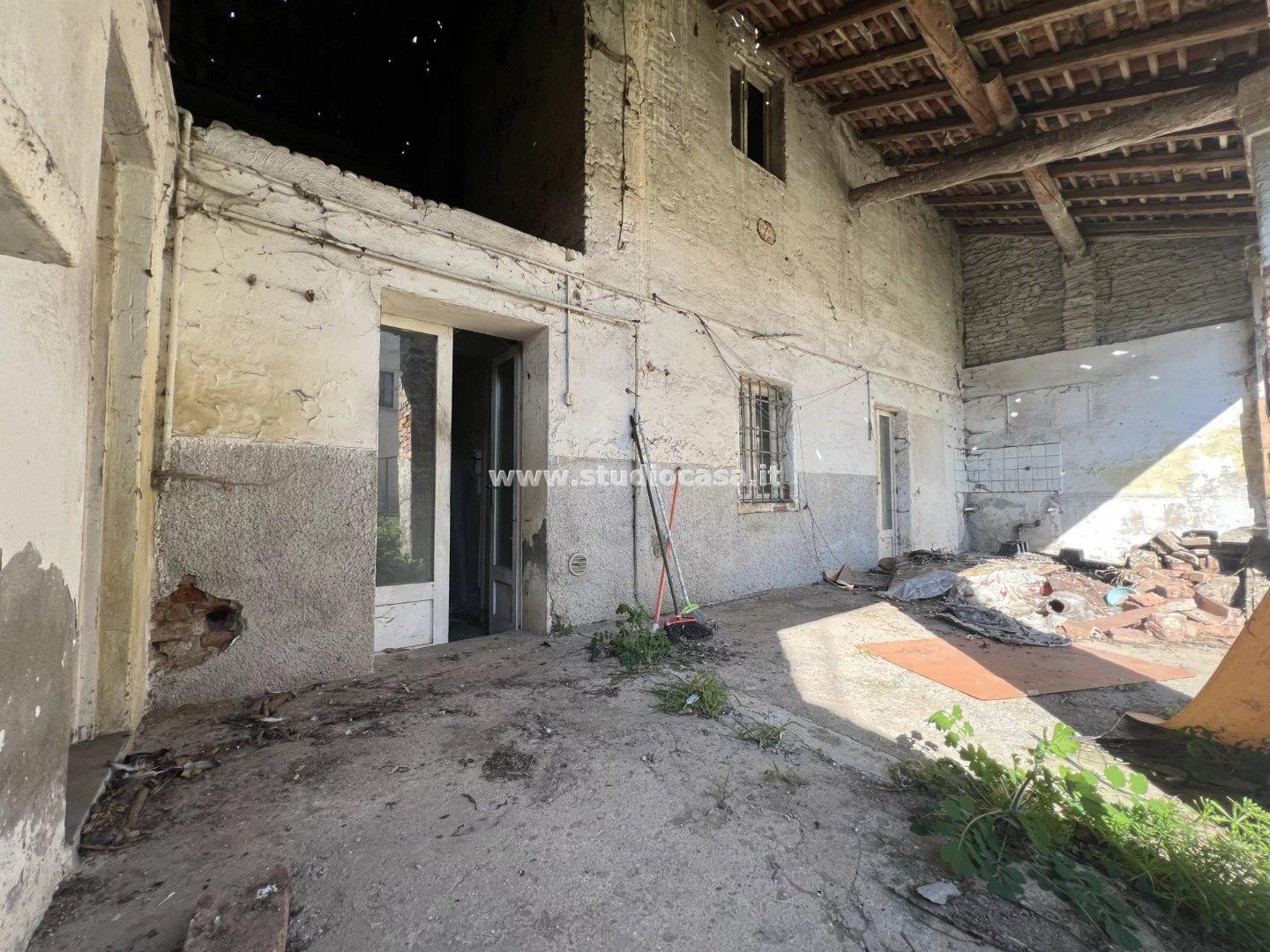 Cascina in vendita a Ricengo