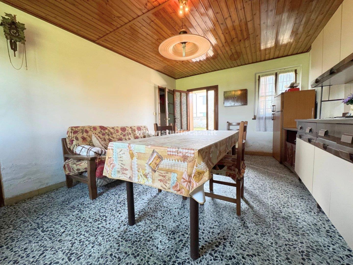 Cascina in vendita a Cremosano