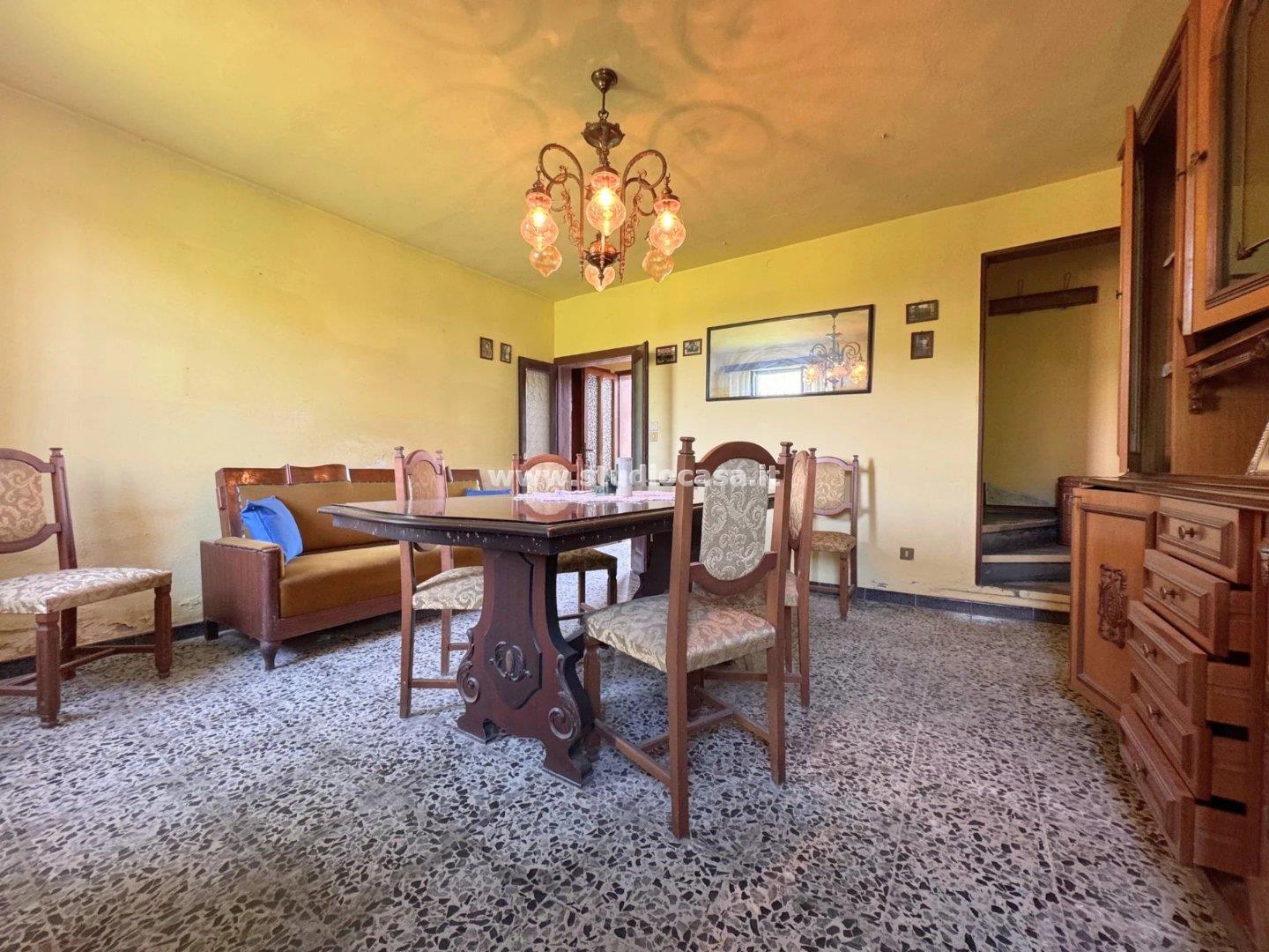 Cascina in vendita a Cremosano