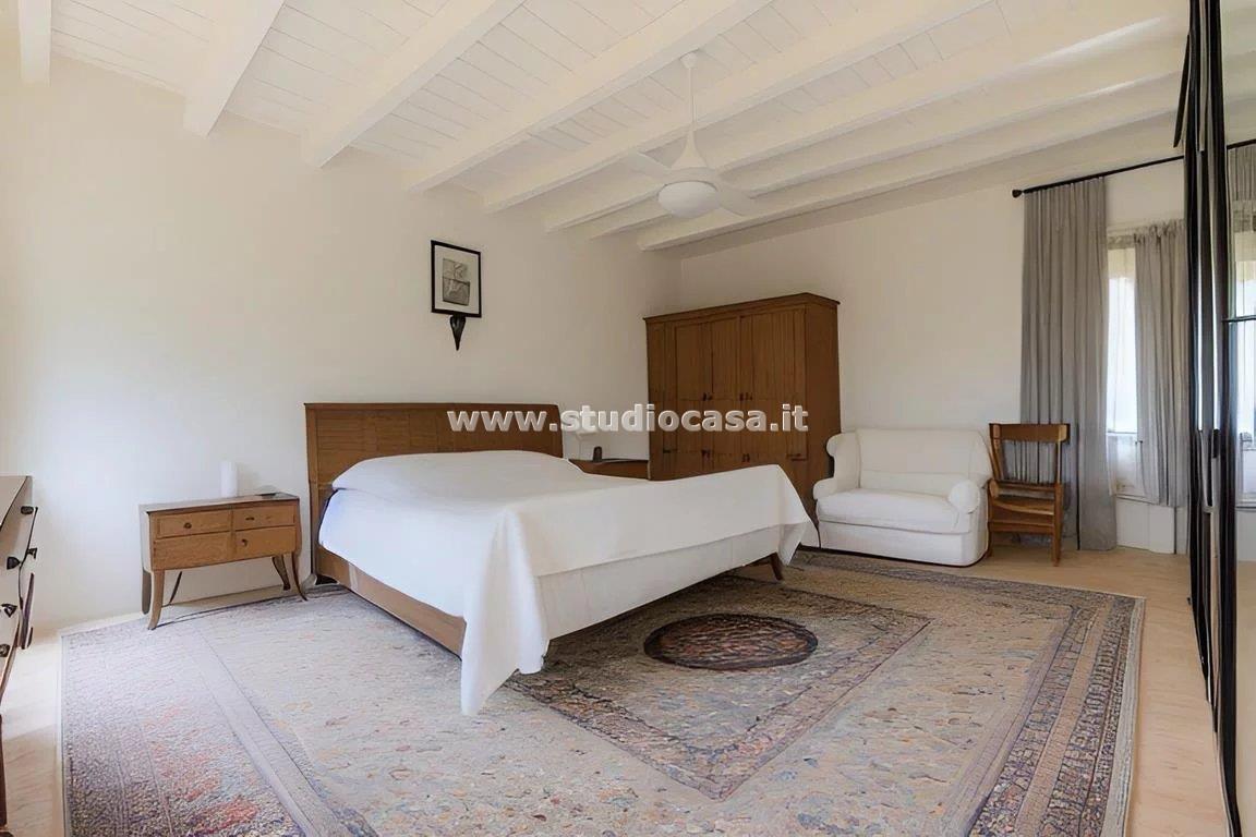 Cascina in vendita a Cremosano