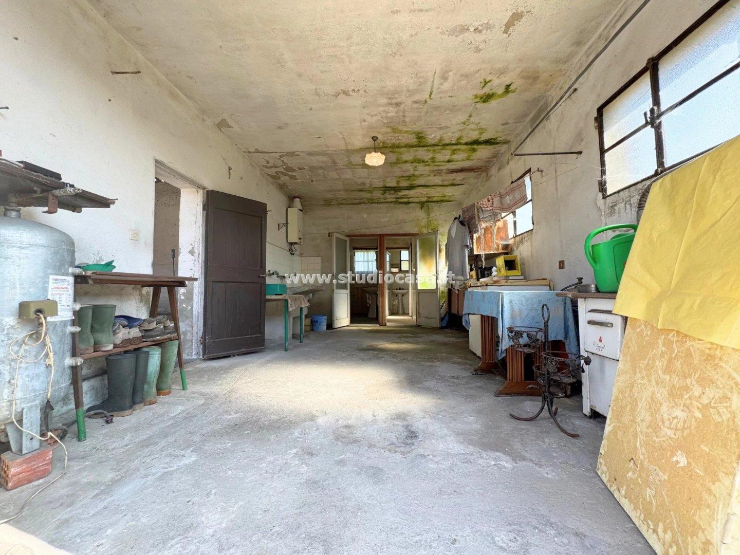 Cascina in vendita a Cremosano