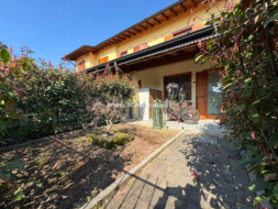 Villa a schiera in vendita a Romanengo