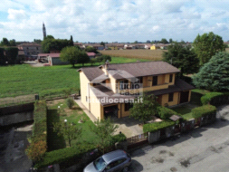 Villa Bifamiliare in vendita a Trigolo