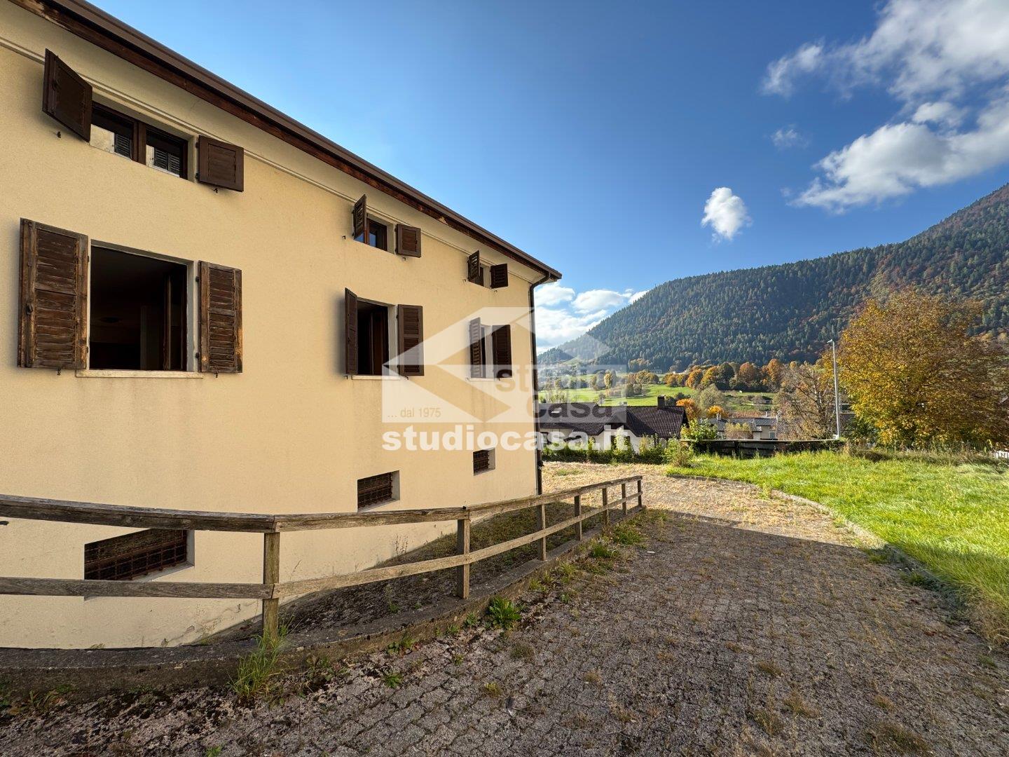 Casa Bifamiliare in vendita a Pieve Tesino