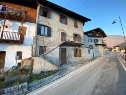 Casa Unifamiliare in vendita a Carzano