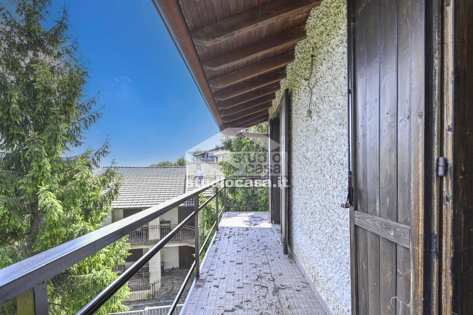 Appartamento in vendita a Selvino