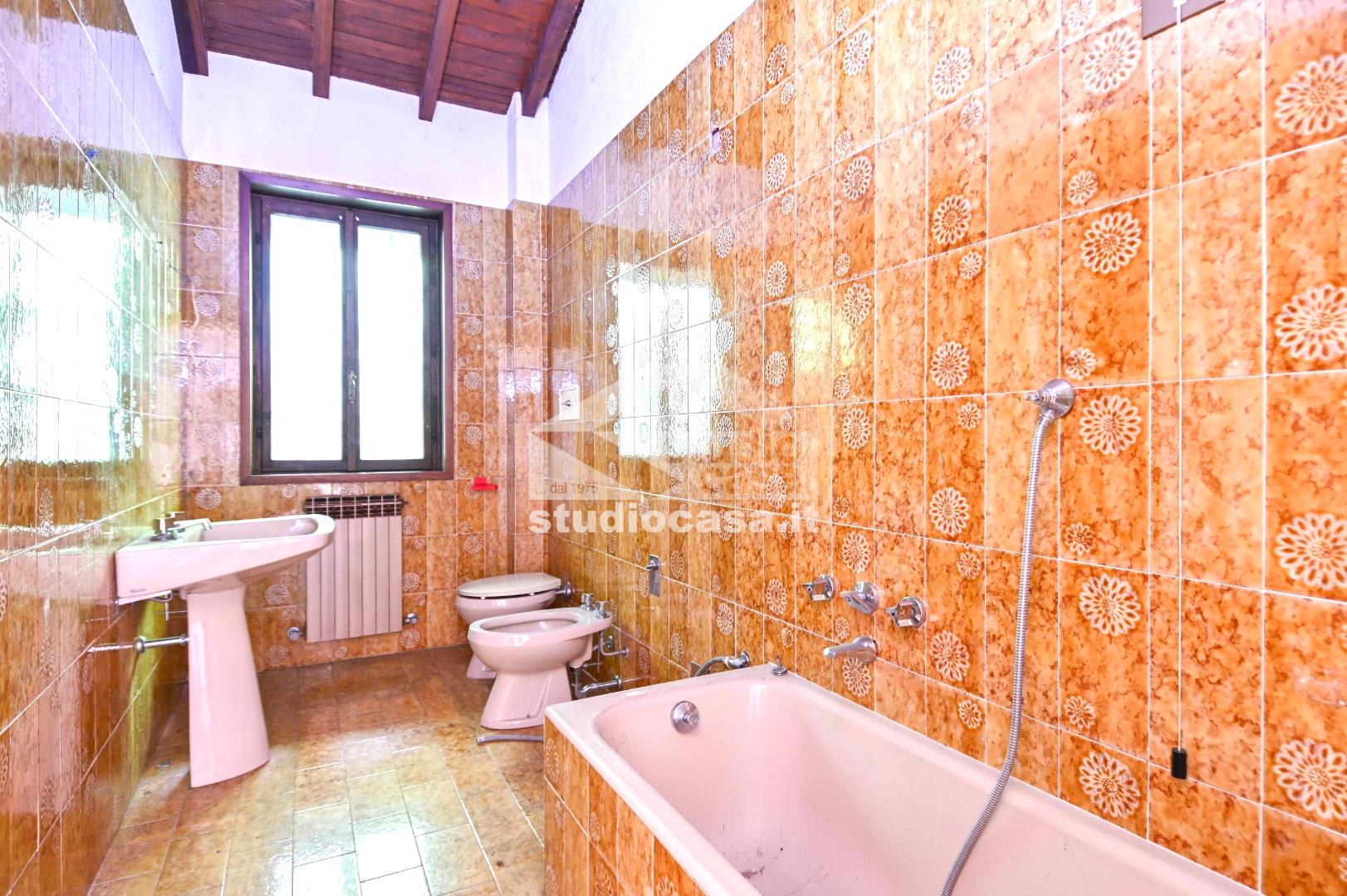 Appartamento in vendita a Selvino