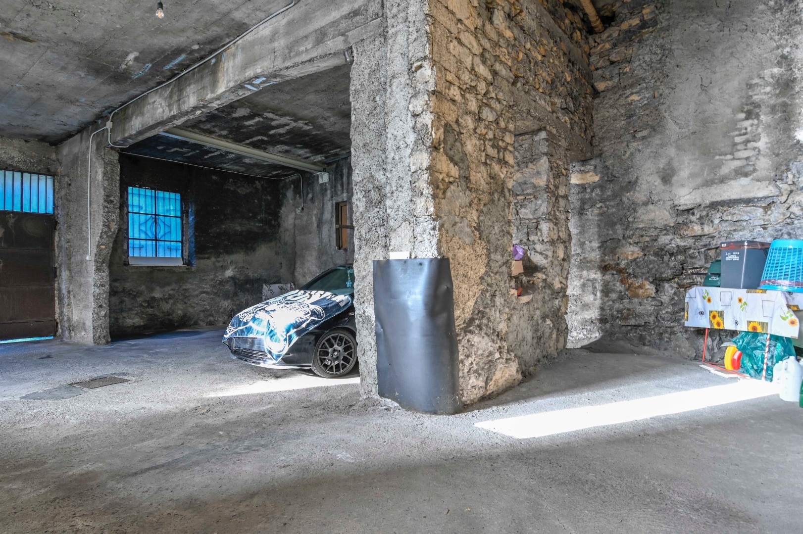 Magazzino in vendita a Gazzaniga