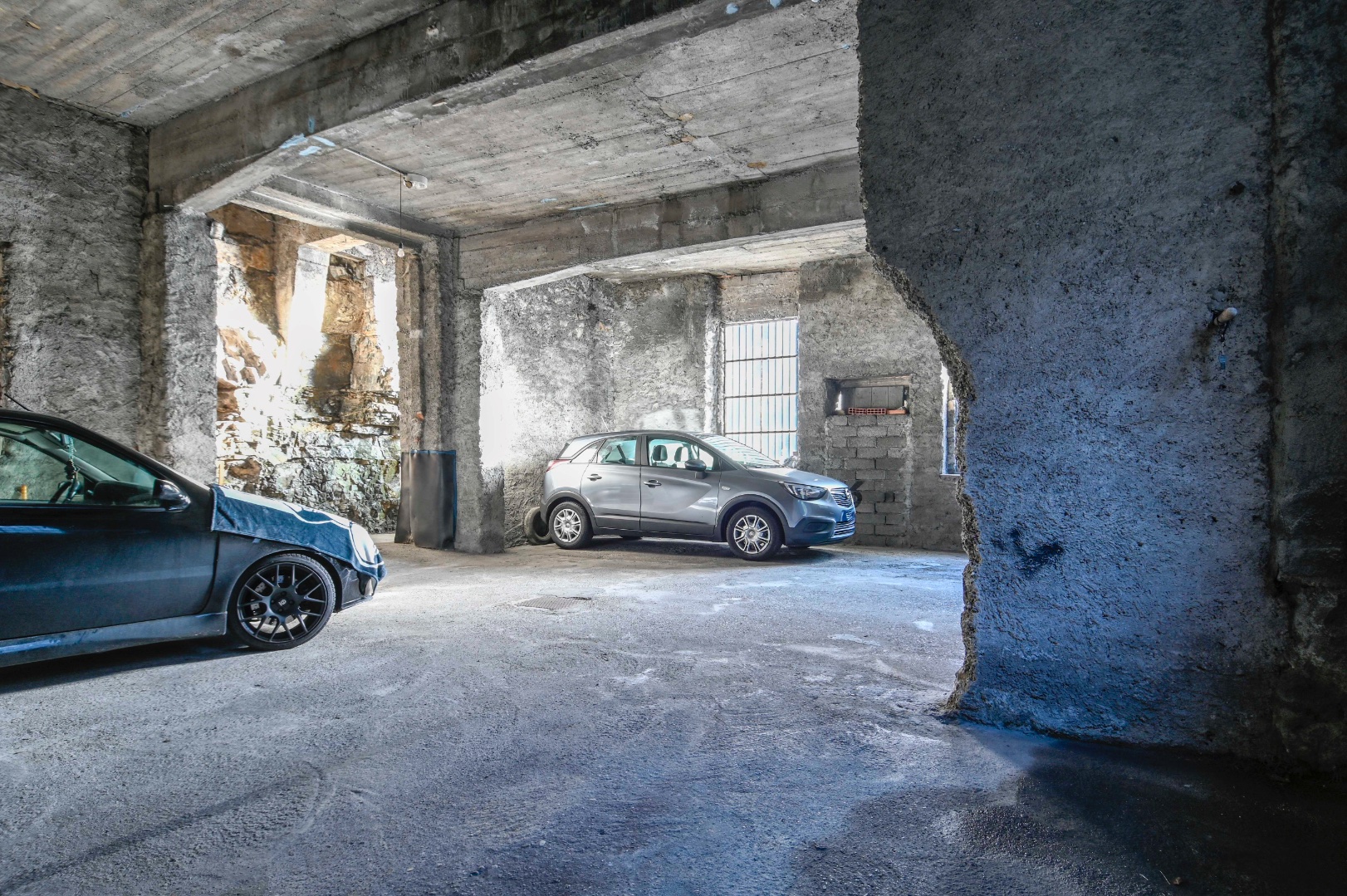 Magazzino in vendita a Gazzaniga