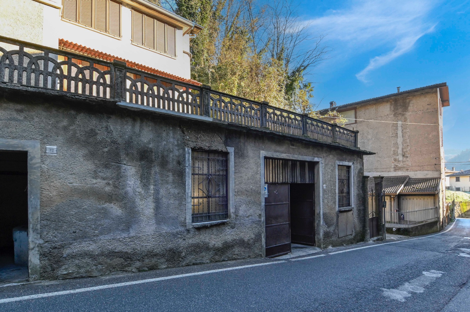 Magazzino in vendita a Gazzaniga