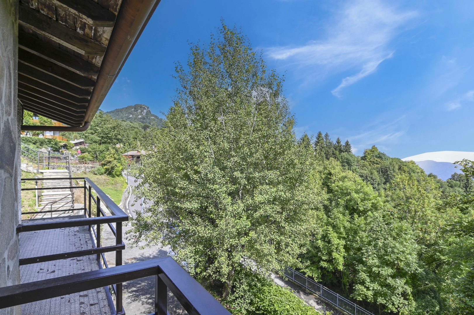 Appartamento in vendita a Selvino