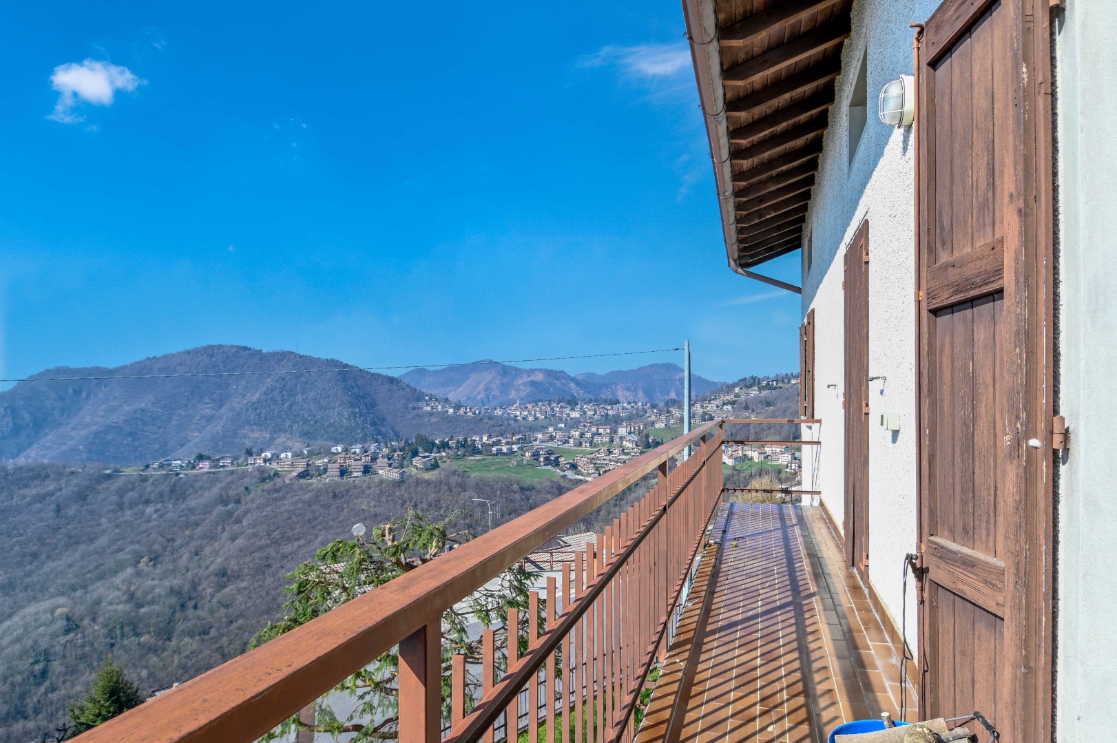 Villa Unifamiliare in vendita a Aviatico