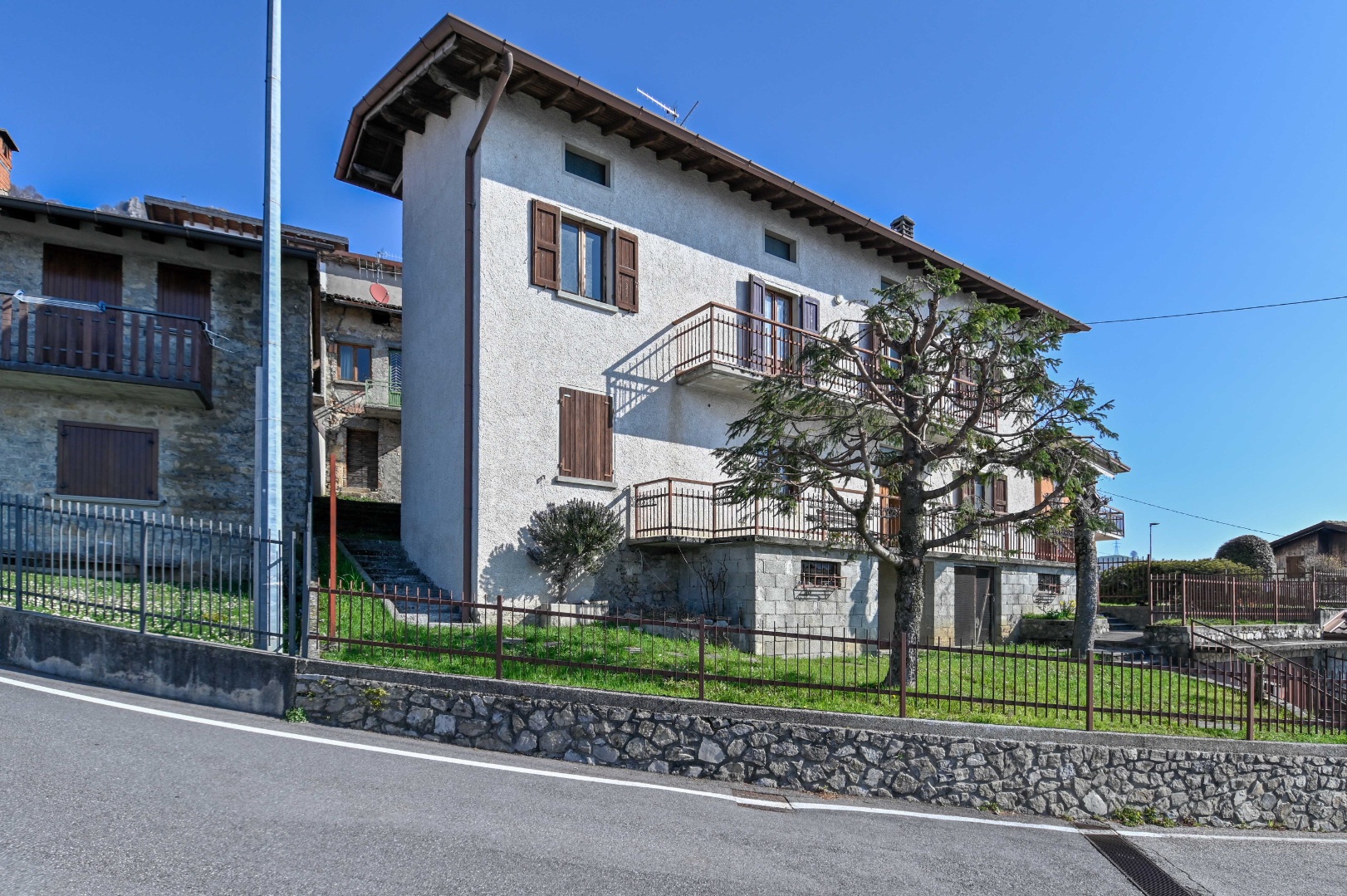 Villa Unifamiliare in vendita a Aviatico