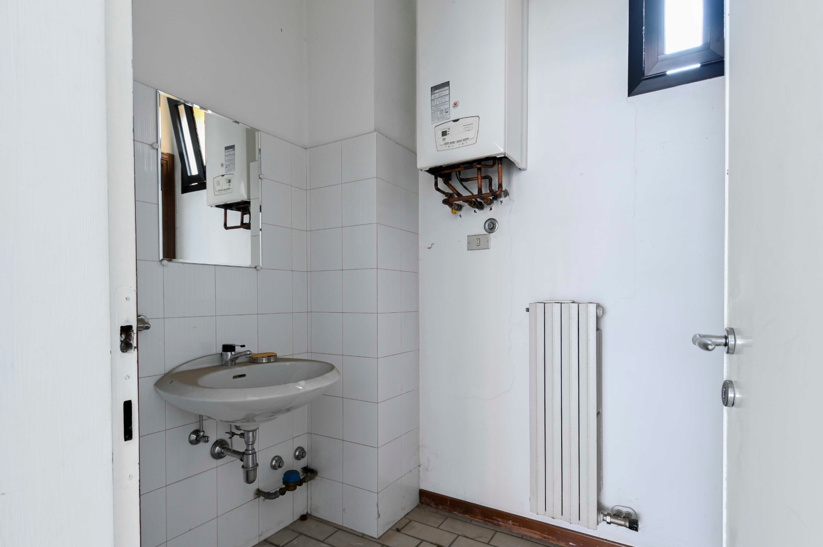 Negozio in vendita a Sant