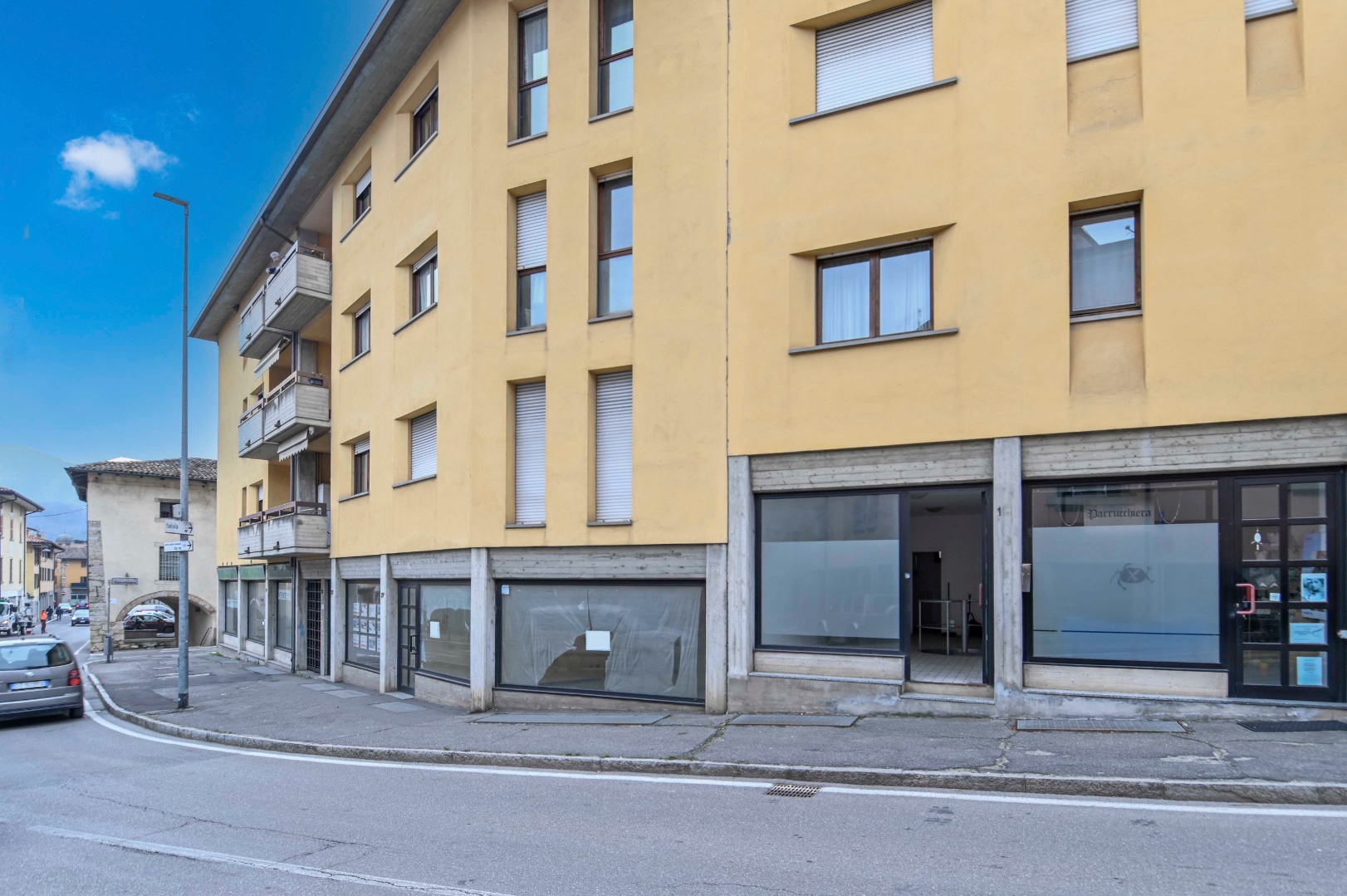 Negozio in vendita a Sant