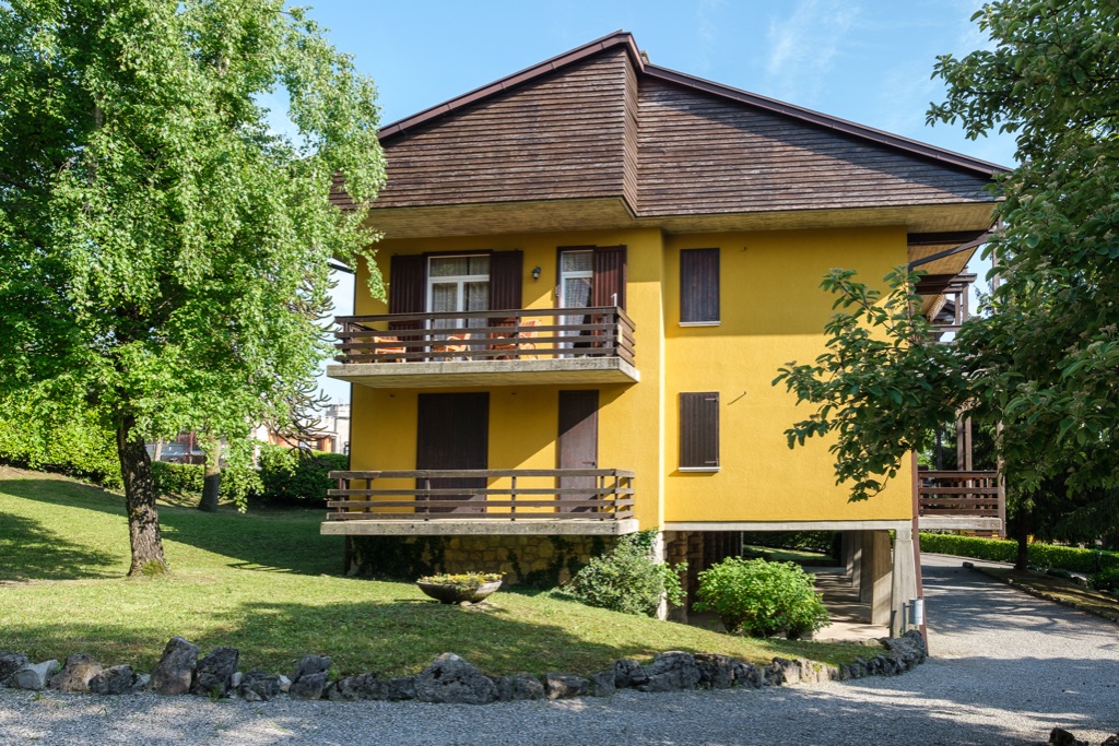 Appartamento in vendita a Selvino