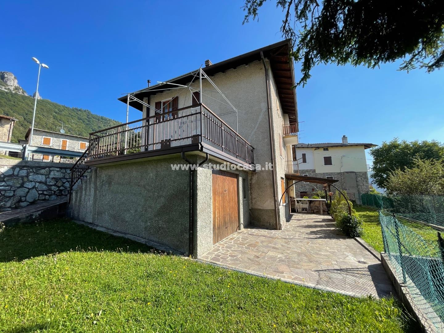 Appartamento in vendita a Aviatico