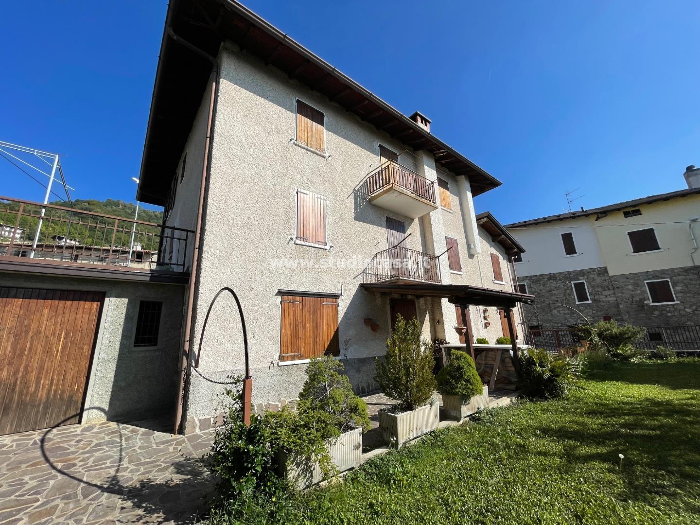 Appartamento in vendita a Aviatico