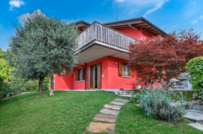 Appartamento in vendita a Selvino