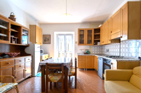 Appartamento in vendita a Selvino