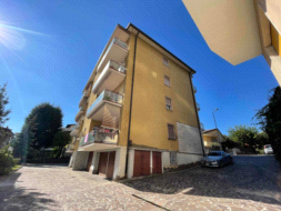 Appartamento in vendita a Albino