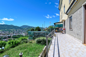 Appartamento in vendita a Gandino