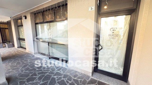 Bar / Ristorante in vendita a Melzo