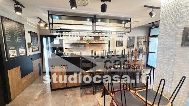 Bar / Ristorante in vendita a Melzo