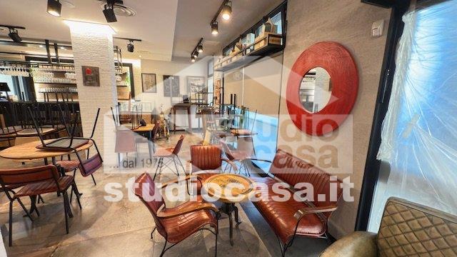 Bar / Ristorante in vendita a Melzo