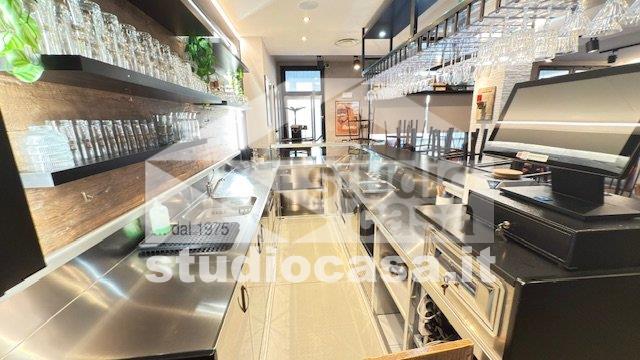 Bar / Ristorante in vendita a Melzo