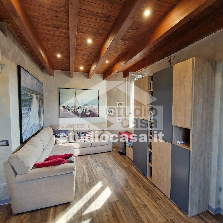 Villa Unifamiliare in vendita a Comazzo