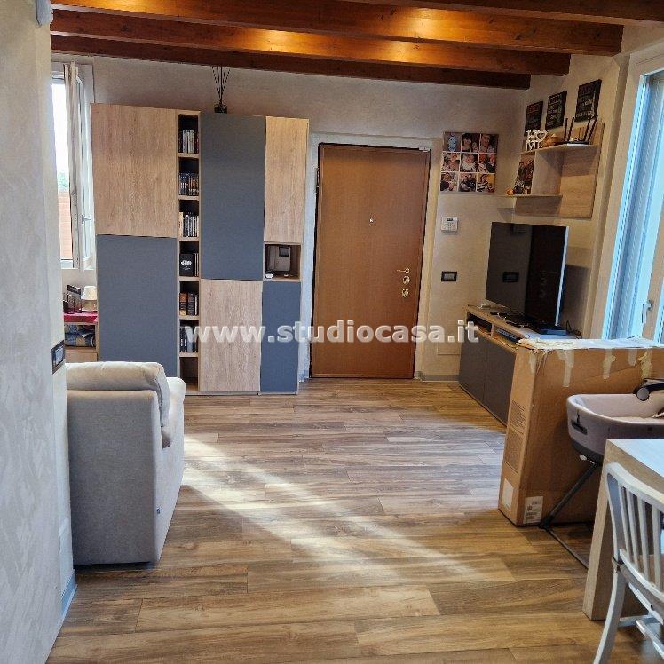 Villa Unifamiliare in vendita a Comazzo